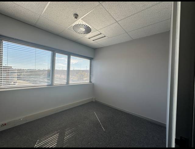 680M² OFFICE TO LET IN CENTURION CENTRAL